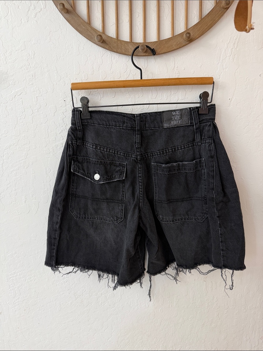 Free People Boomerang Denim Black Shorts Crossover 26 - Picture 6 of 6